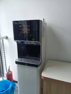 昆山企業(yè)增購商用凈水機,工廠車間凈水器！